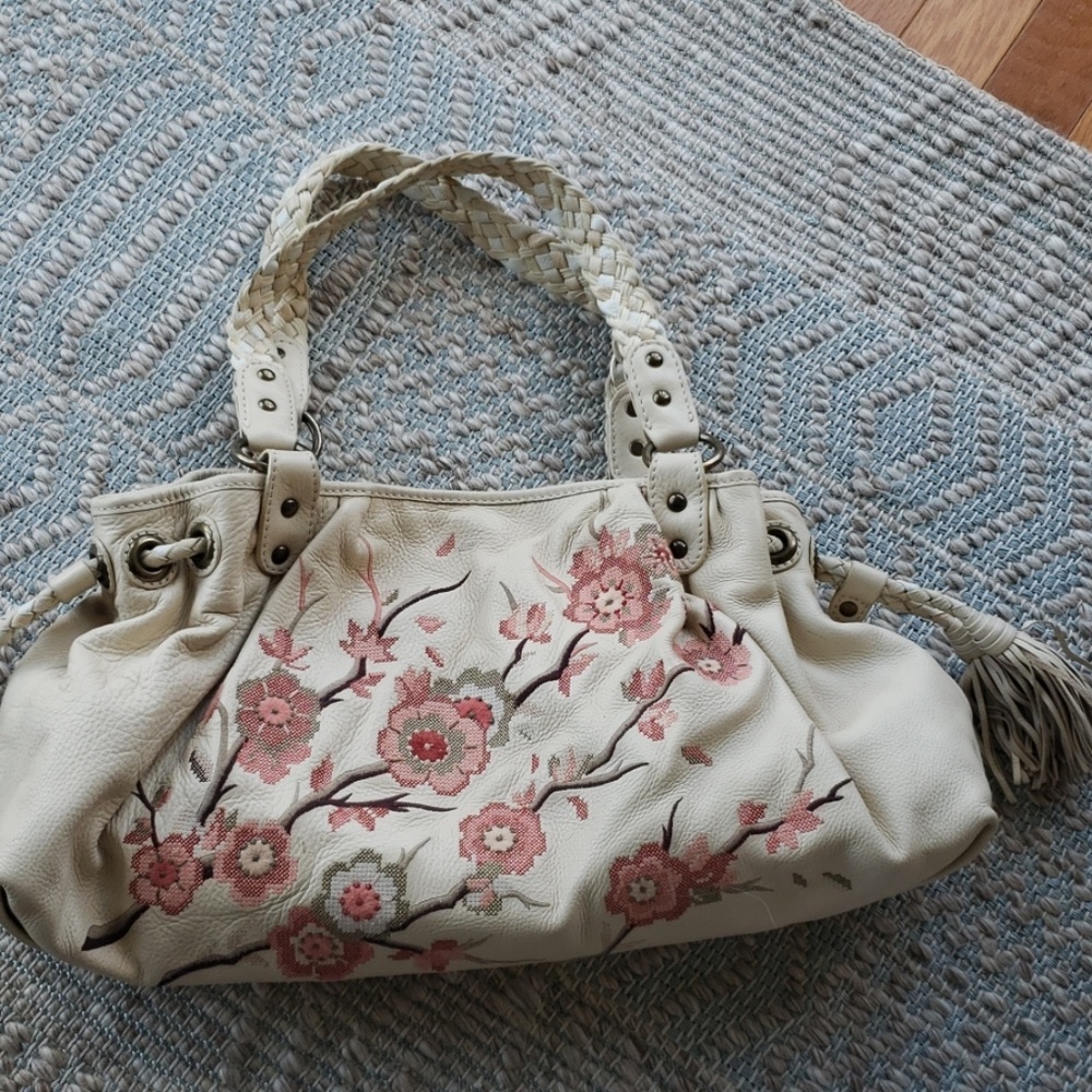 Cream leather purse